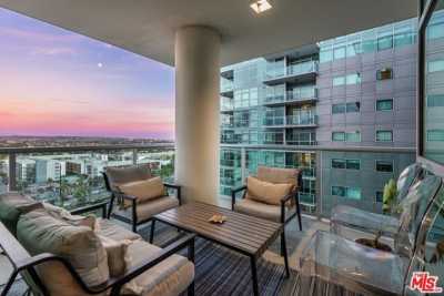 Home For Sale in Marina del Rey, California