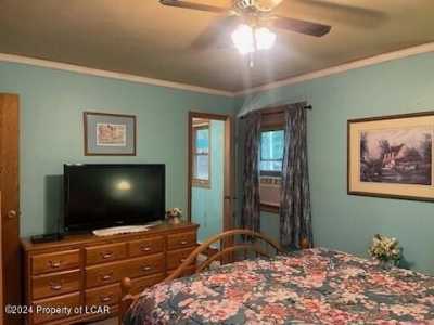 Home For Sale in Drums, Pennsylvania