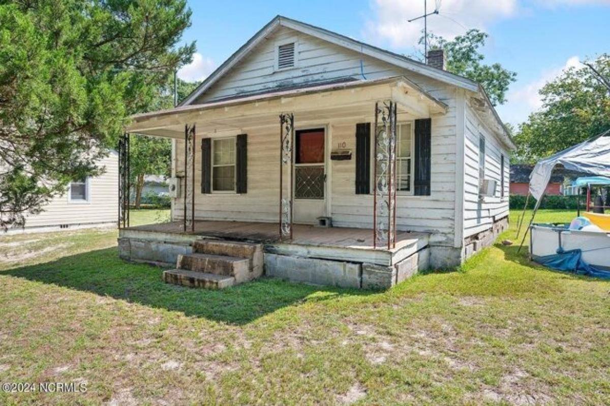 Picture of Home For Sale in Williamston, North Carolina, United States