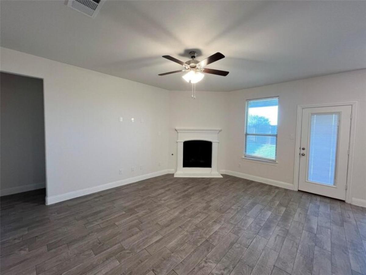 Picture of Home For Rent in Aubrey, Texas, United States