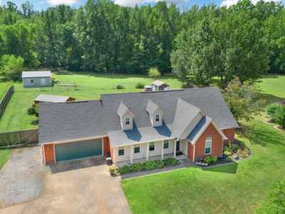 Home For Sale in Millington, Tennessee