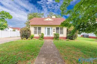 Home For Sale in Sheffield, Alabama