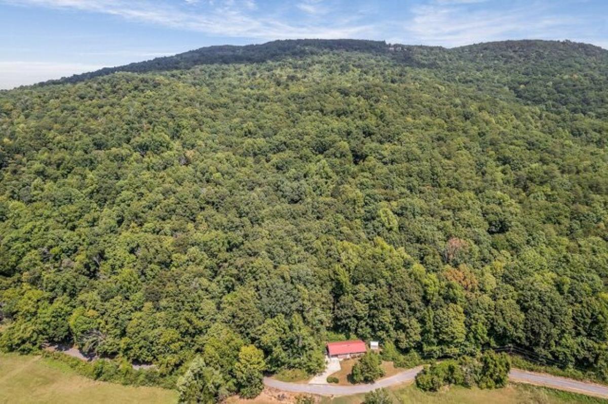 Picture of Home For Sale in Rock Island, Tennessee, United States