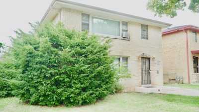 Home For Sale in Milwaukee, Wisconsin