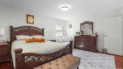 Home For Sale in Coram, New York