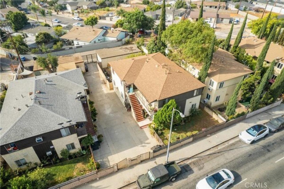 Picture of Home For Sale in North Hollywood, California, United States