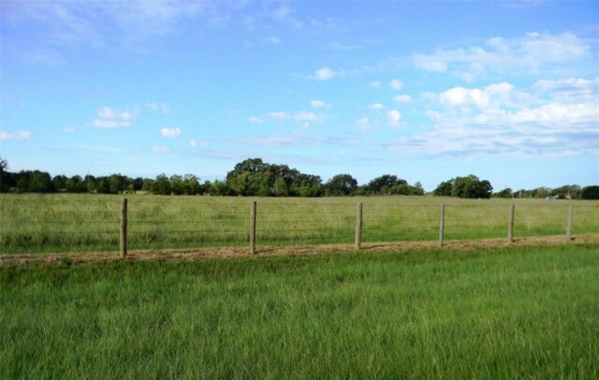 Picture of Residential Land For Sale in Hockley, Texas, United States