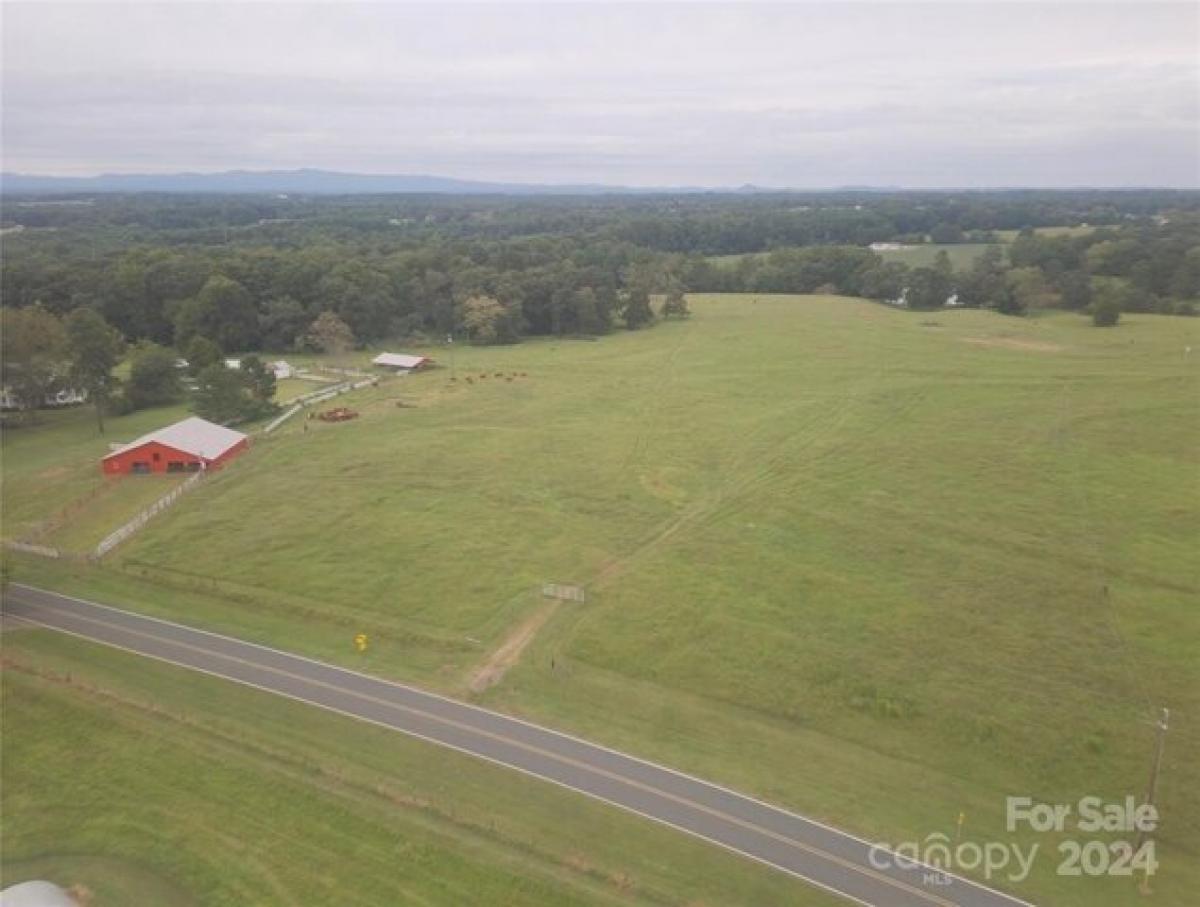 Picture of Residential Land For Sale in Shelby, North Carolina, United States