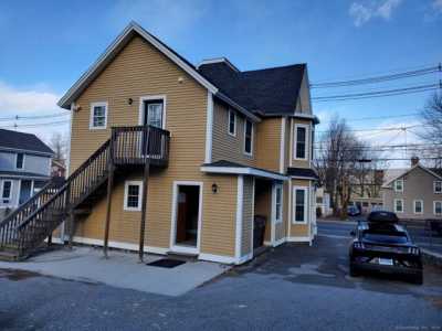 Home For Rent in Naugatuck, Connecticut