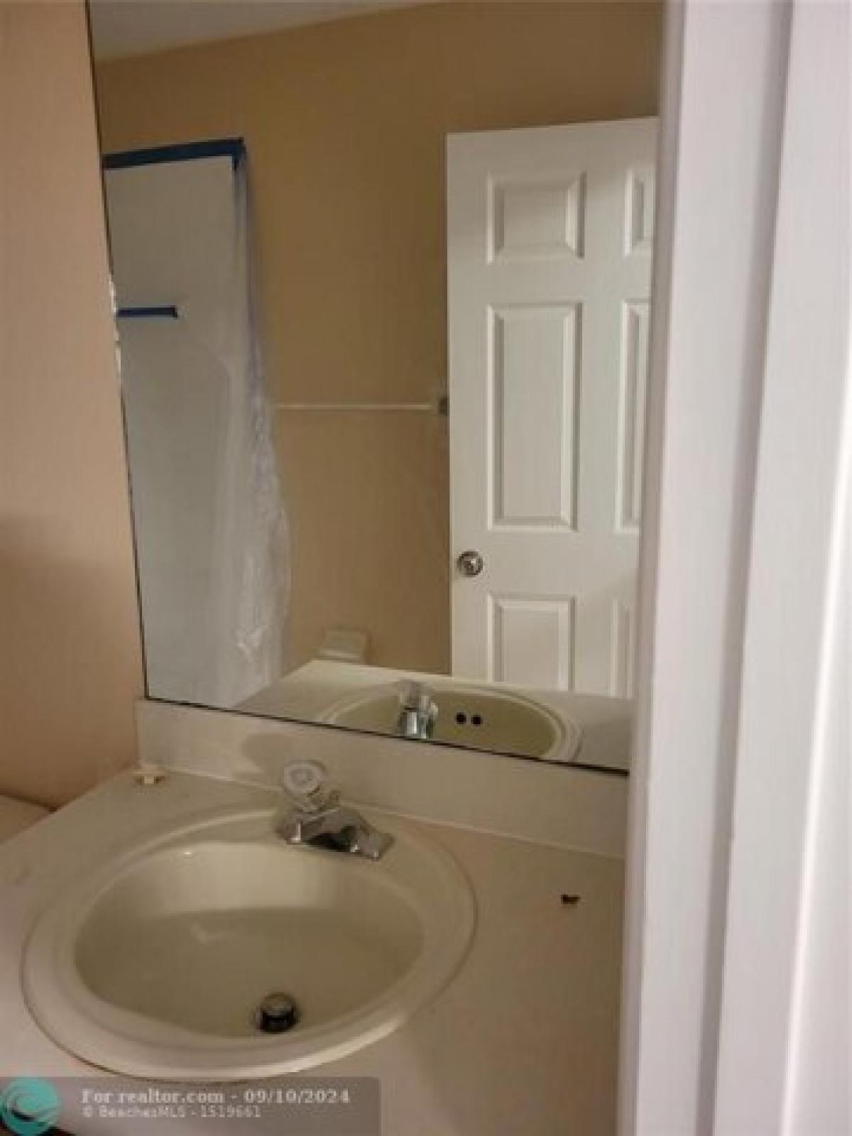 Picture of Home For Rent in Lauderhill, Florida, United States