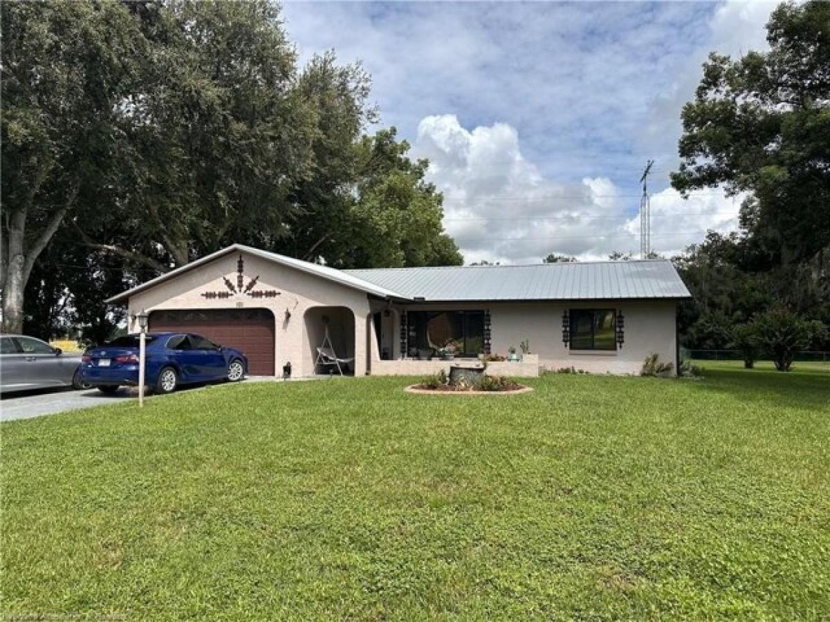 Picture of Home For Sale in Sebring, Florida, United States