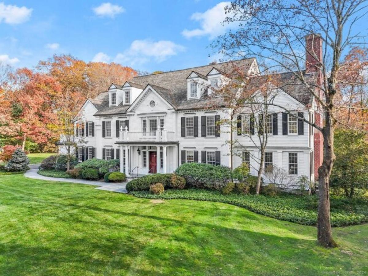 Picture of Home For Sale in Greenwich, Connecticut, United States