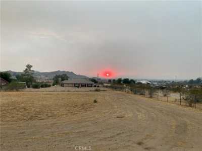 Home For Sale in Apple Valley, California