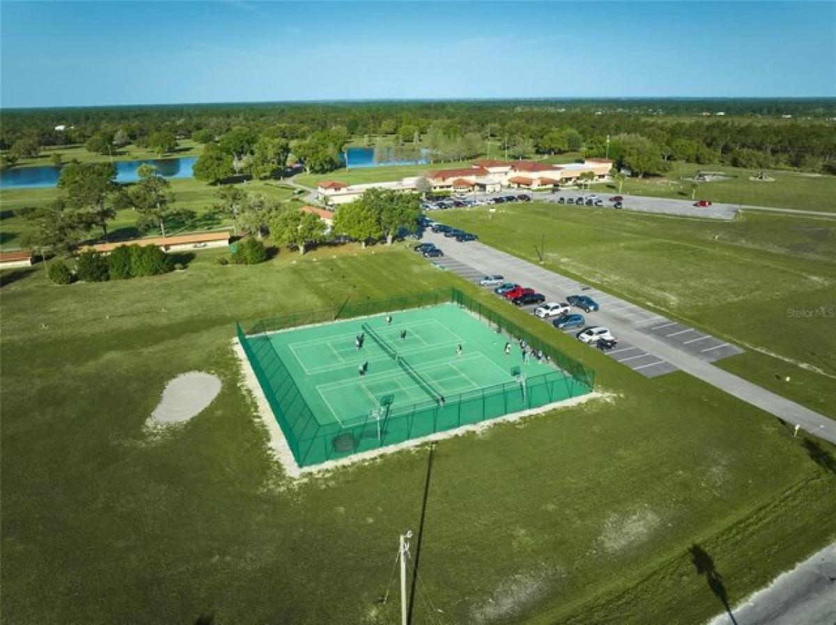 Picture of Residential Land For Sale in Indian Lake Estates, Florida, United States