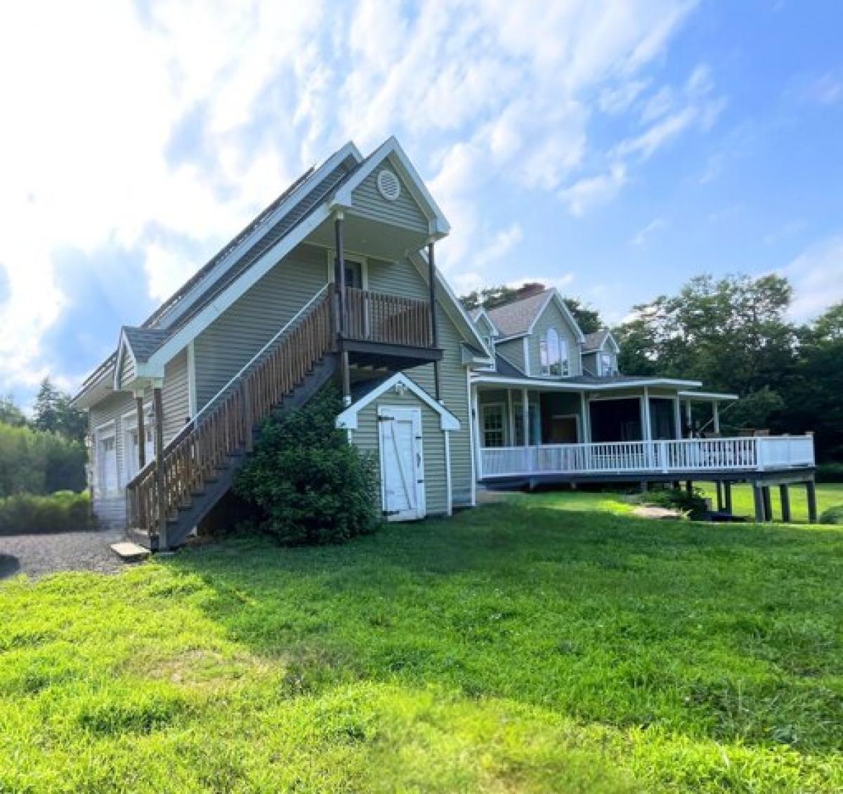 Picture of Home For Rent in Barkhamsted, Connecticut, United States