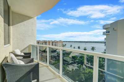 Home For Sale in West Palm Beach, Florida