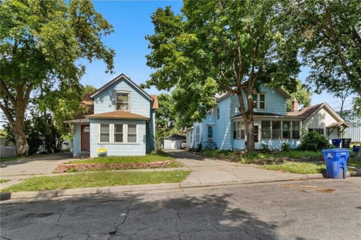 Picture of Home For Sale in Saint Paul, Minnesota, United States