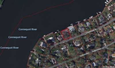 Residential Land For Sale in Oakdale, New York