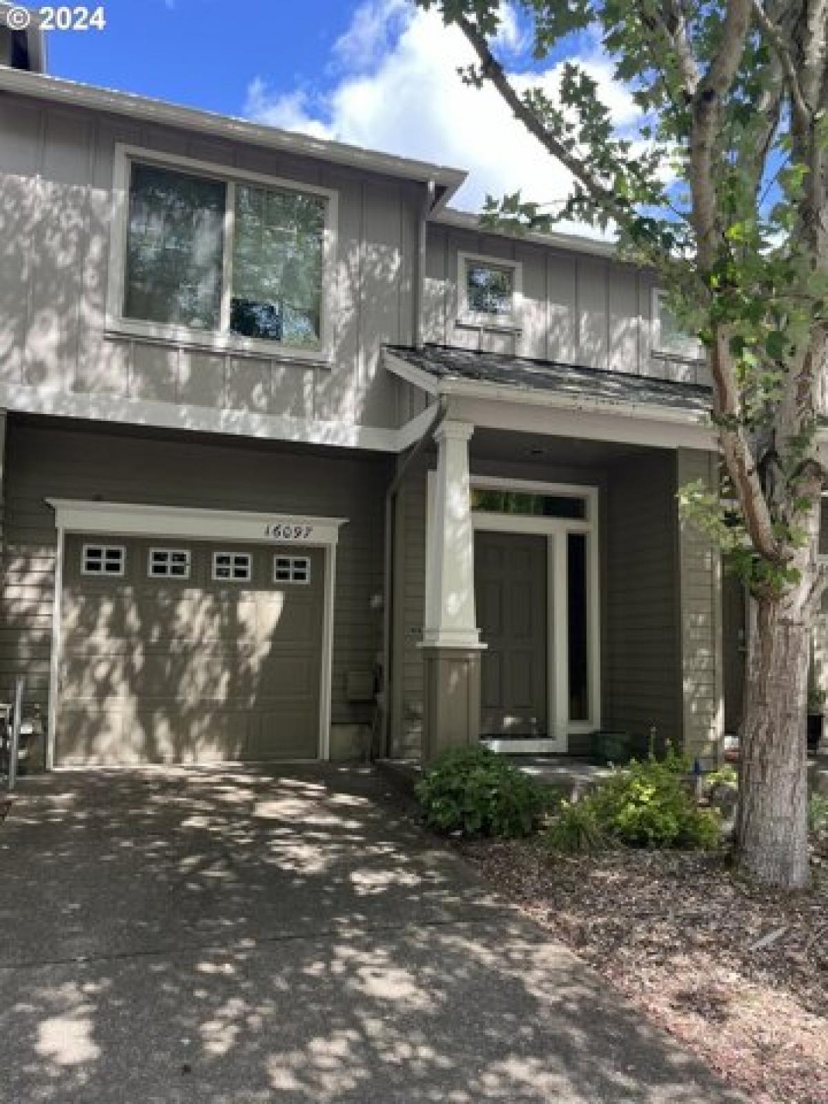 Picture of Home For Sale in Sherwood, Oregon, United States