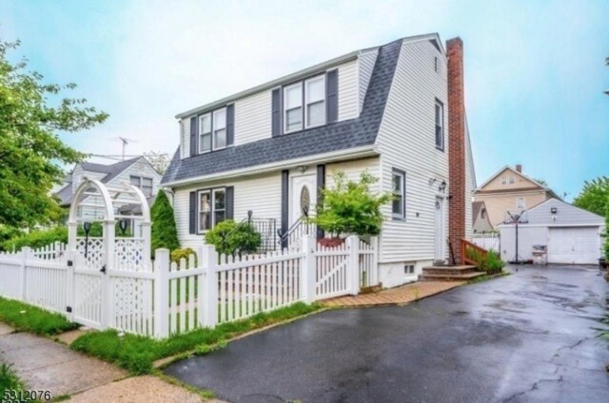 Picture of Home For Rent in Linden, New Jersey, United States