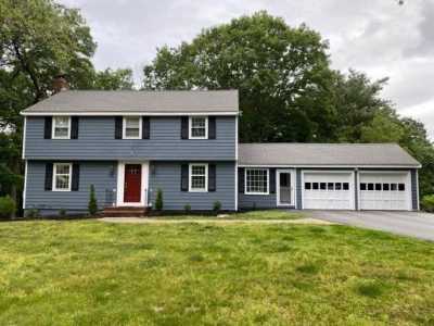 Home For Sale in Sudbury, Massachusetts