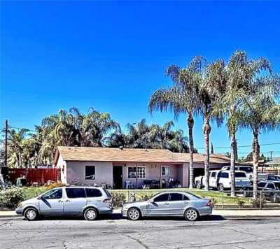 Home For Sale in Pomona, California