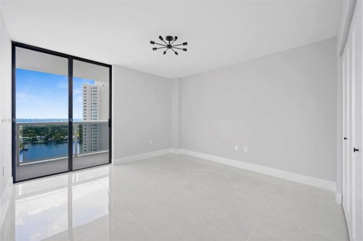 Picture of Home For Sale in Aventura, Florida, United States