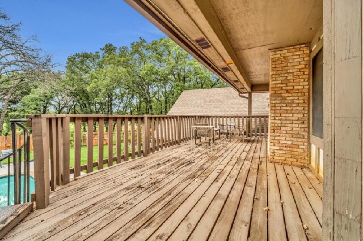 Picture of Home For Sale in Arlington, Texas, United States