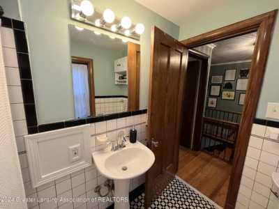 Home For Sale in Lansing, Michigan