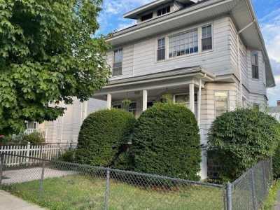 Apartment For Rent in Medford, Massachusetts