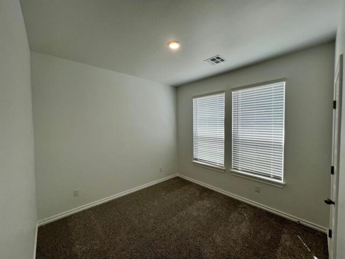 Picture of Home For Rent in Yukon, Oklahoma, United States