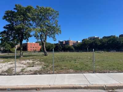 Residential Land For Sale in Chicago, Illinois