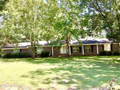 Home For Sale in Heidelberg, Mississippi