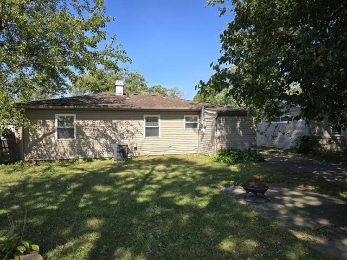 Picture of Home For Sale in Hammond, Indiana, United States