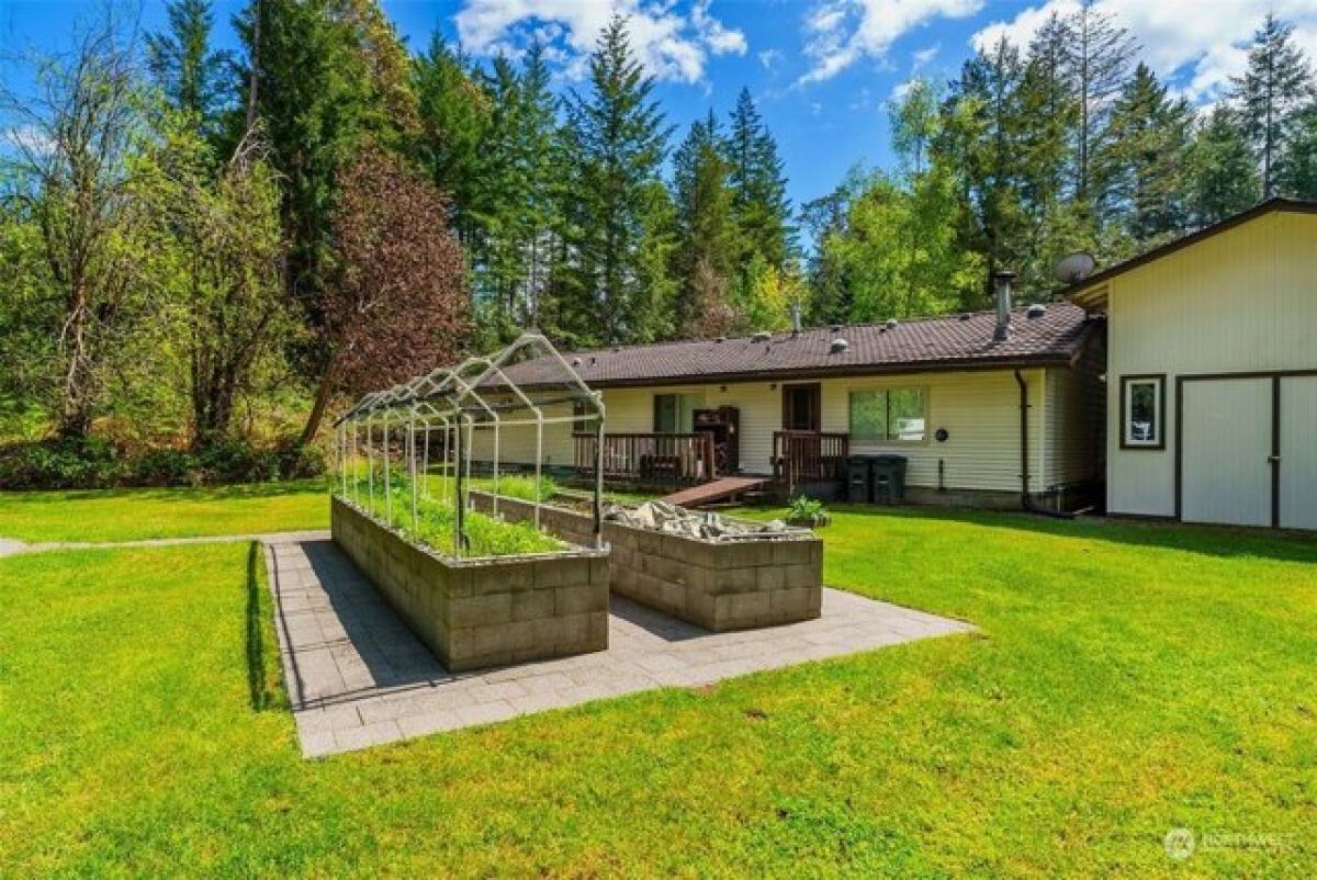 Picture of Home For Sale in Port Orchard, Washington, United States