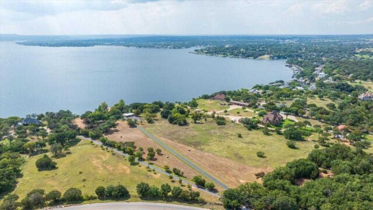 Picture of Residential Land For Sale in Granbury, Texas, United States