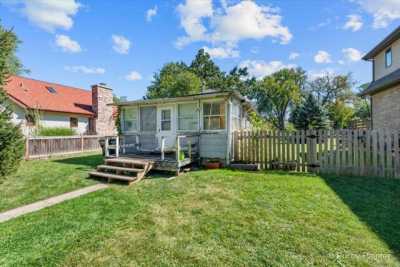 Home For Sale in Ingleside, Illinois