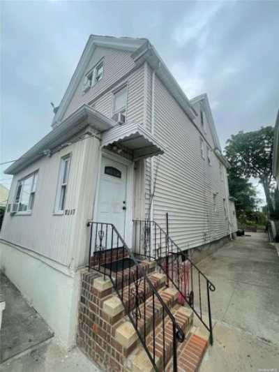 Home For Sale in East Elmhurst, New York