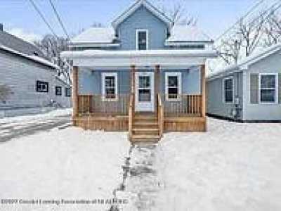 Home For Sale in Lansing, Michigan