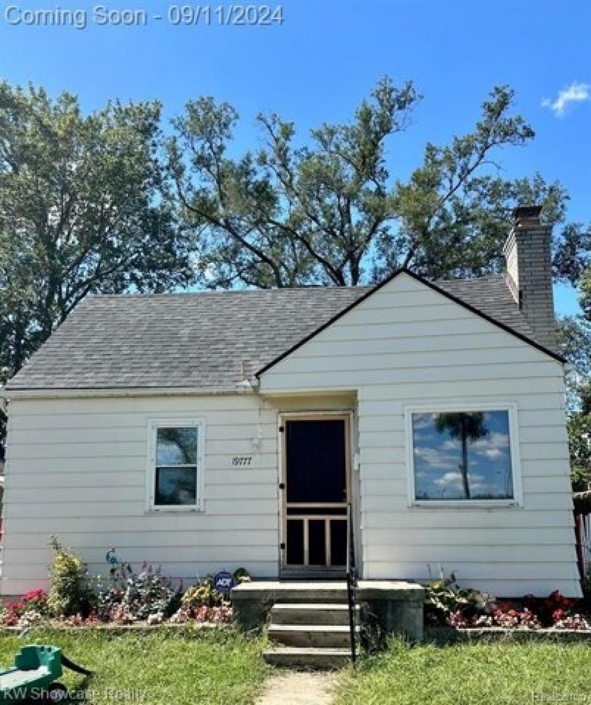 Picture of Home For Sale in Redford, Michigan, United States