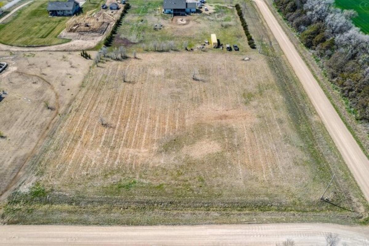 Picture of Residential Land For Sale in Goddard, Kansas, United States