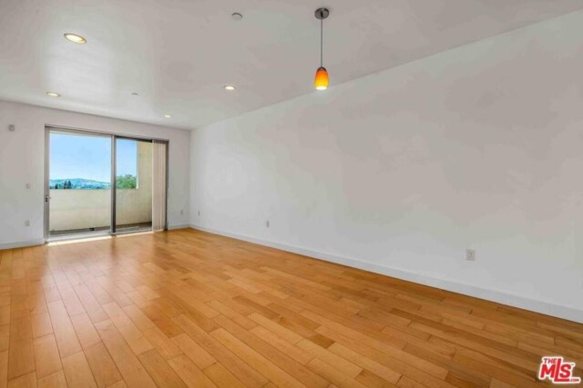 Picture of Apartment For Rent in Los Angeles, California, United States