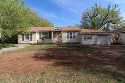 Home For Sale in Del City, Oklahoma