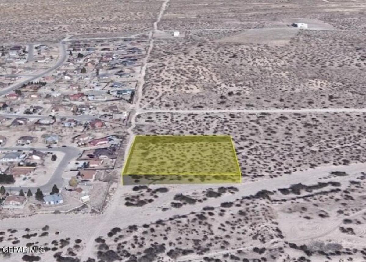 Picture of Residential Land For Sale in El Paso, Texas, United States