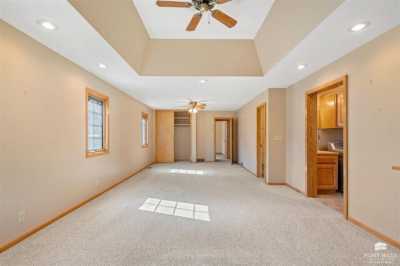 Home For Sale in Manhattan, Kansas