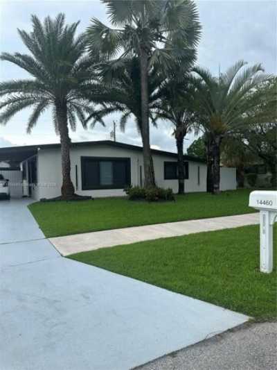 Home For Sale in Homestead, Florida