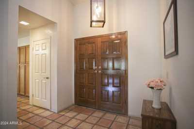 Home For Sale in Glendale, Arizona