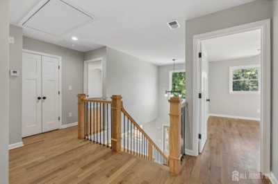 Home For Sale in Middlesex, New Jersey