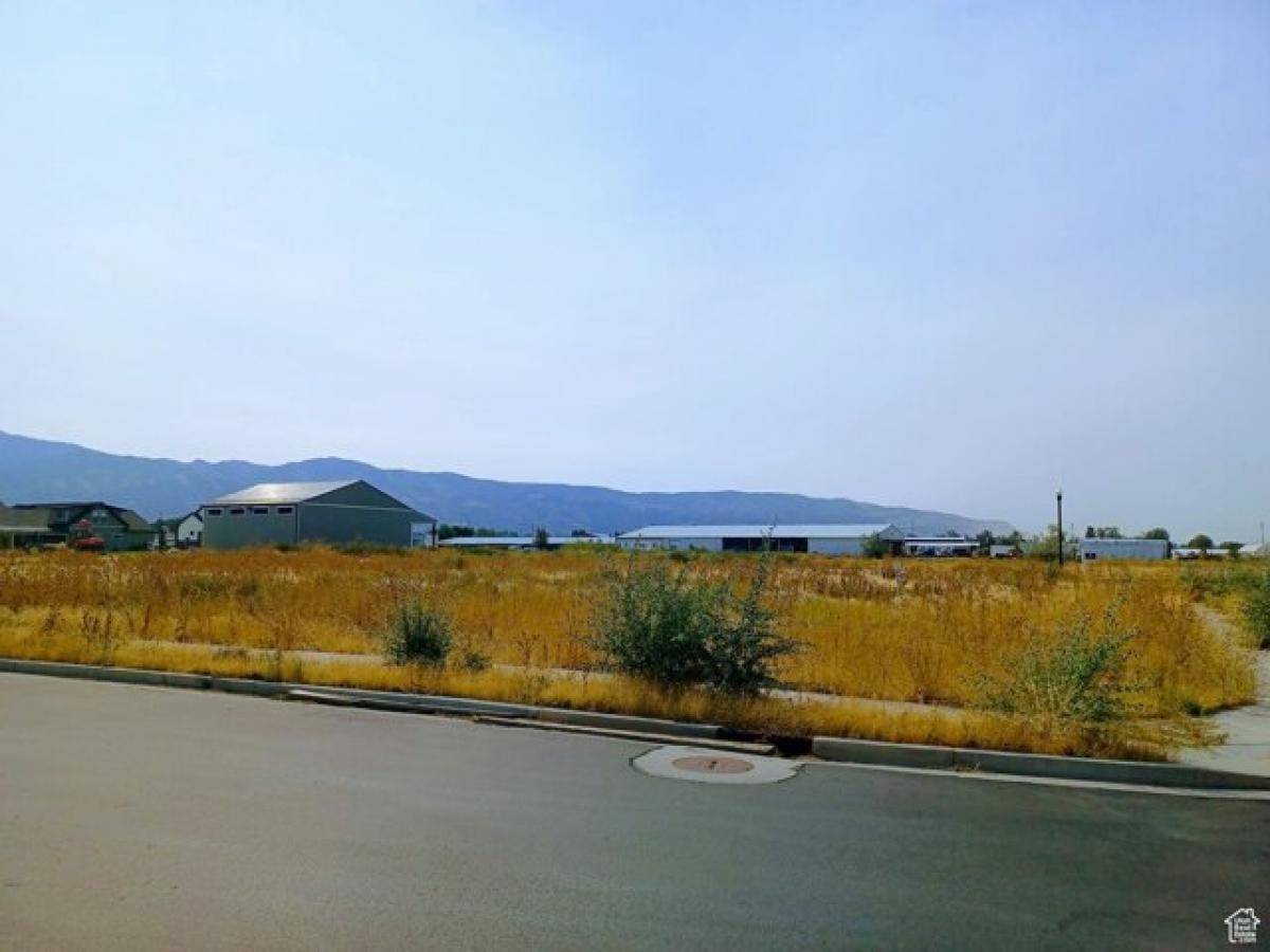 Picture of Residential Land For Sale in West Bountiful, Utah, United States