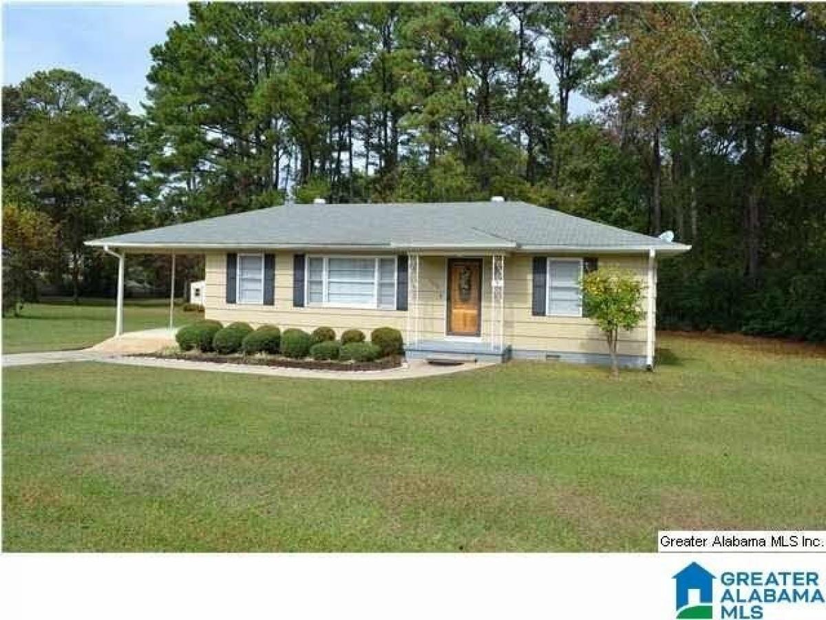 Picture of Home For Sale in Adamsville, Alabama, United States